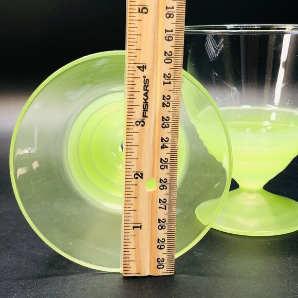 Art Deco Sherbet Custard Dessert Cup PAIR Vintage ARC FRANCE Citrus Green Glass - Picture 10 of 11
